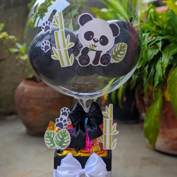 Cajita decorada con golosinas