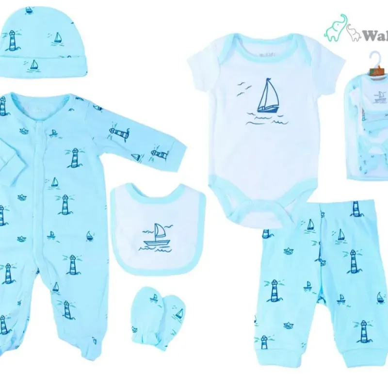 Conjunto de Body, Pantalón, Babero, Gorro y Manoplas para Bebé Temática Faros/Veleros