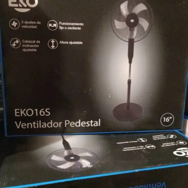 Ventilador pedestal 16"