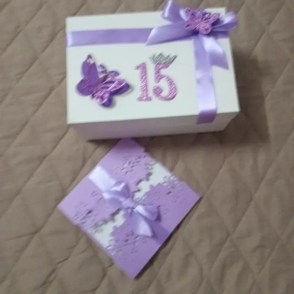 Caja de regalo cumpleaños