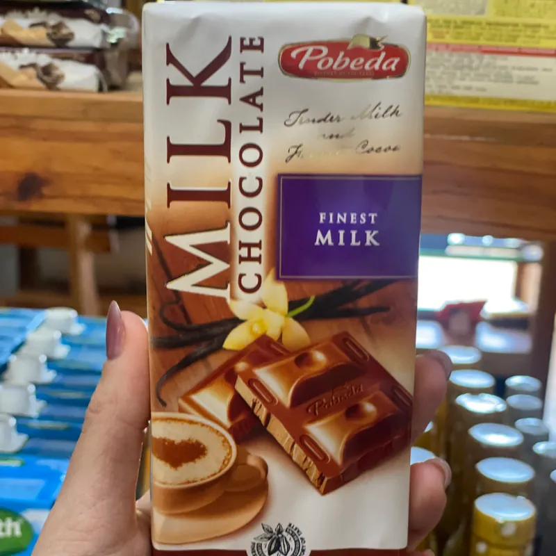 Tableta de Chocolate con leche Pobeda