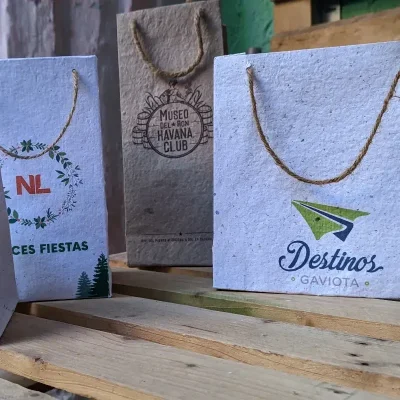 Bolsas de papel reciclado Personalizadas