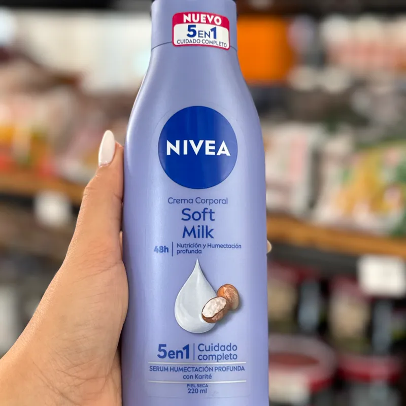 Crema hidratante NIVEA con Karité