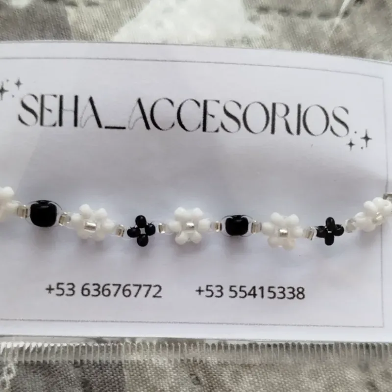 Pulsera de mostacillas