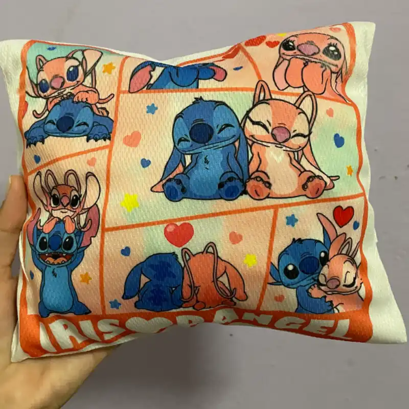 Cojín blanco pequeño