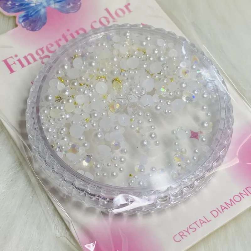 Medias Perlas Blancas con Balines