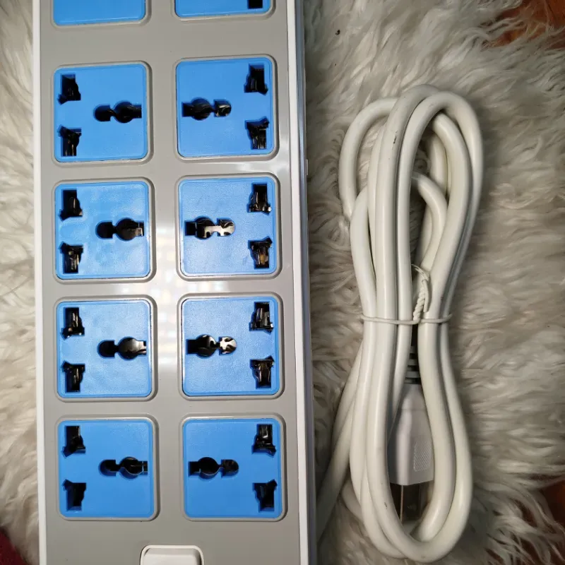 Extensión de corriente con USB doble