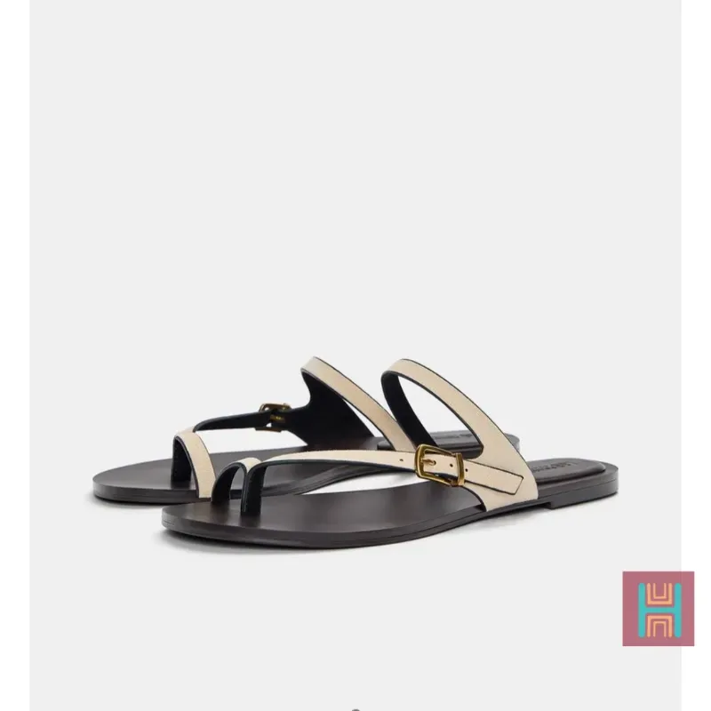 SANDALIAS TIRAS PULL AND BEAR