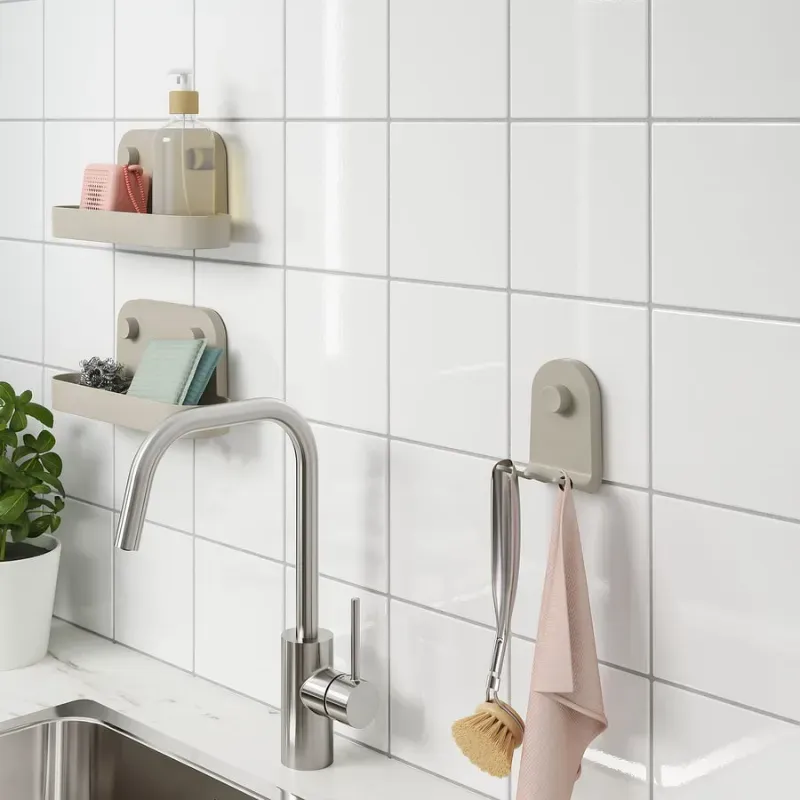 Gancho triple con ventosa