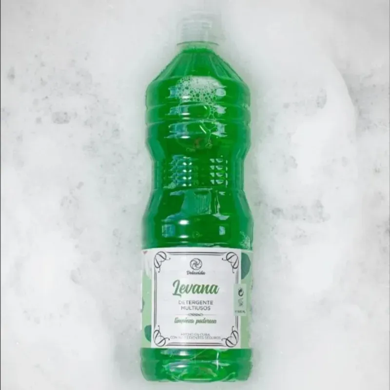 Detergente Levana