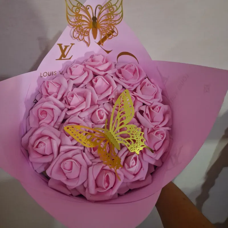 Small bouquet of flowers