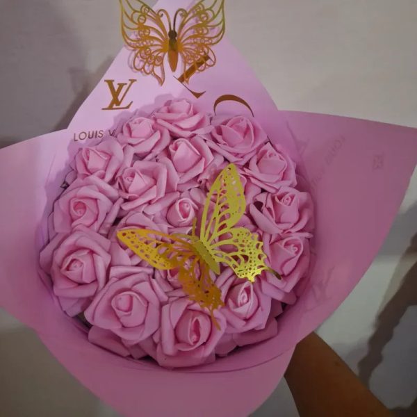 Small bouquet of flowers