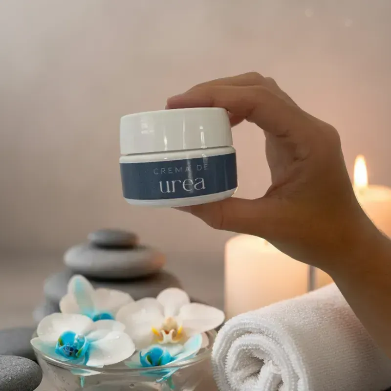 Crema de urea ,ácido hialurónico y ceramidas 