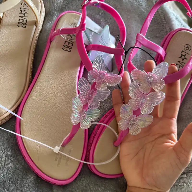 Sandalias planas rosa