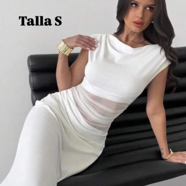 Vestido elegante con diseños de encaje y corte de sirena