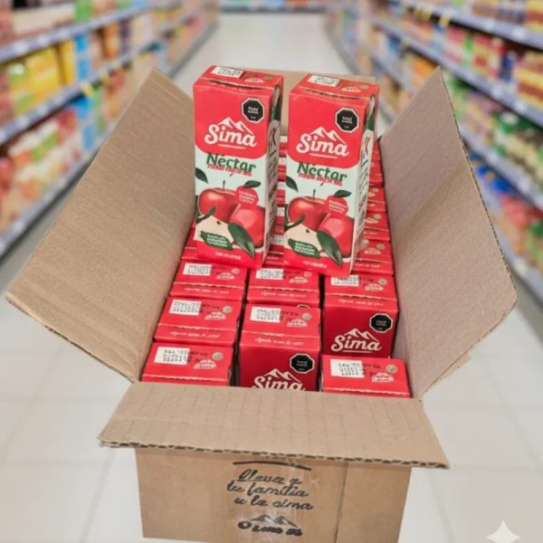 Caja de jugo de Manzana "La Sima"