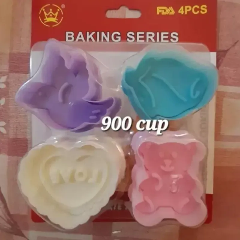 Cortador expulsor de galletas 4 figuras