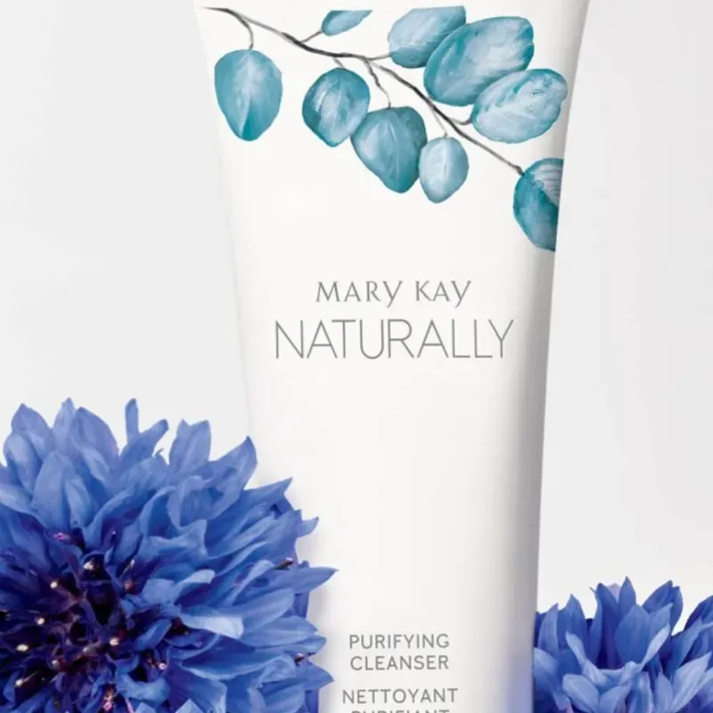 Limpiador facial Naturally by Mary Kay 