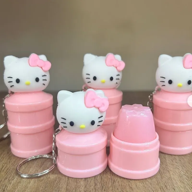 Bálsamo con llavero de Hello Kitty