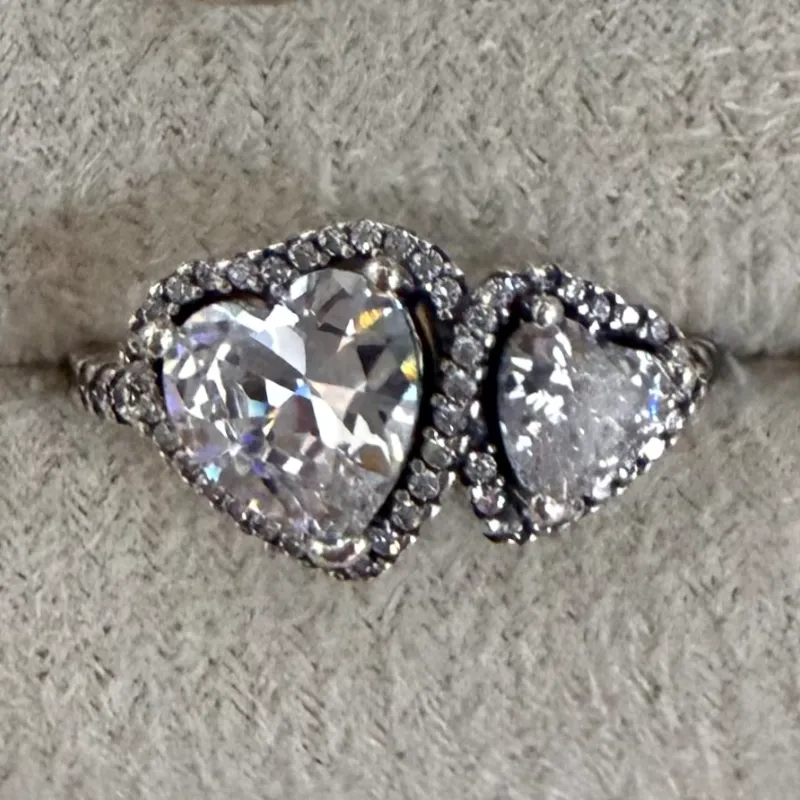 Anillo 2 corazones brillo