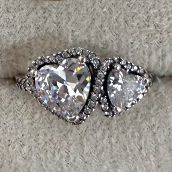 Anillo 2 corazones brillo