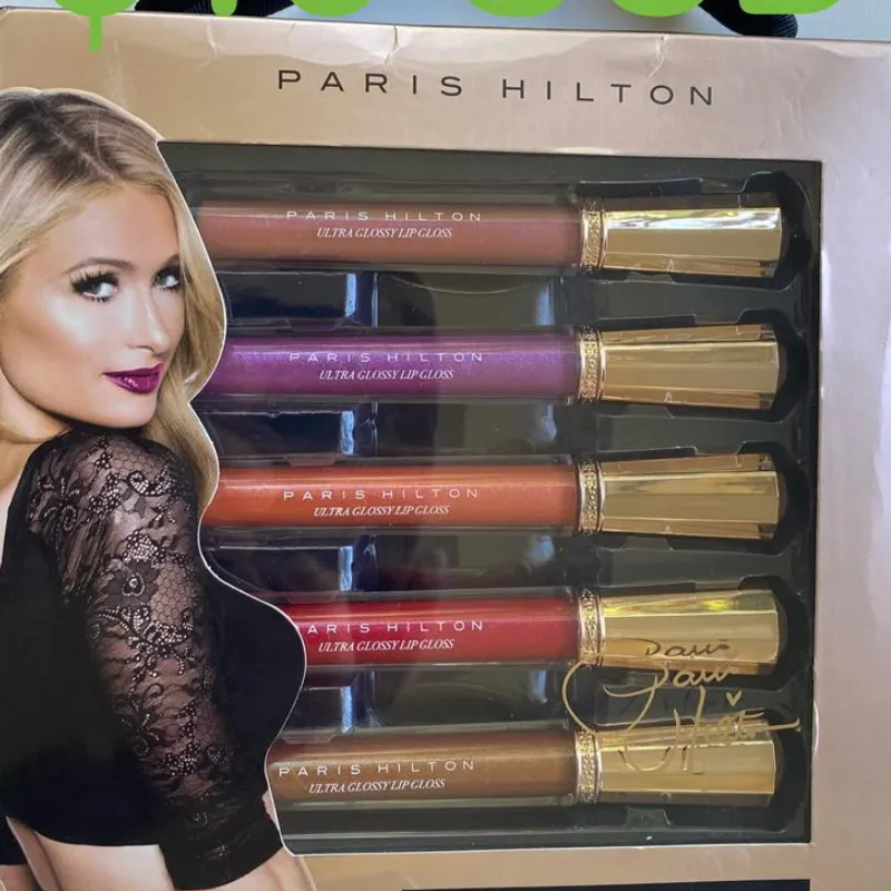 Lips, Gloss, Paris Hilton