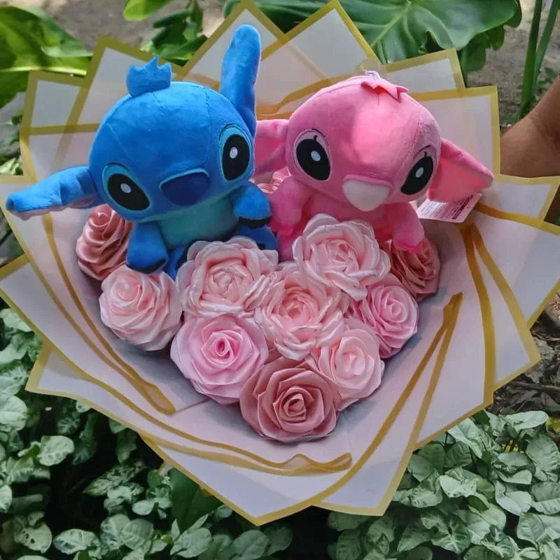 Stitch y Angela floral