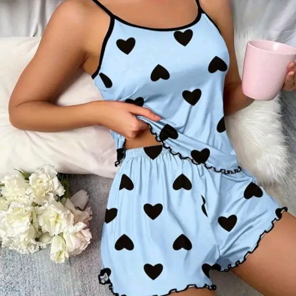 Pijama azul de corazones negros