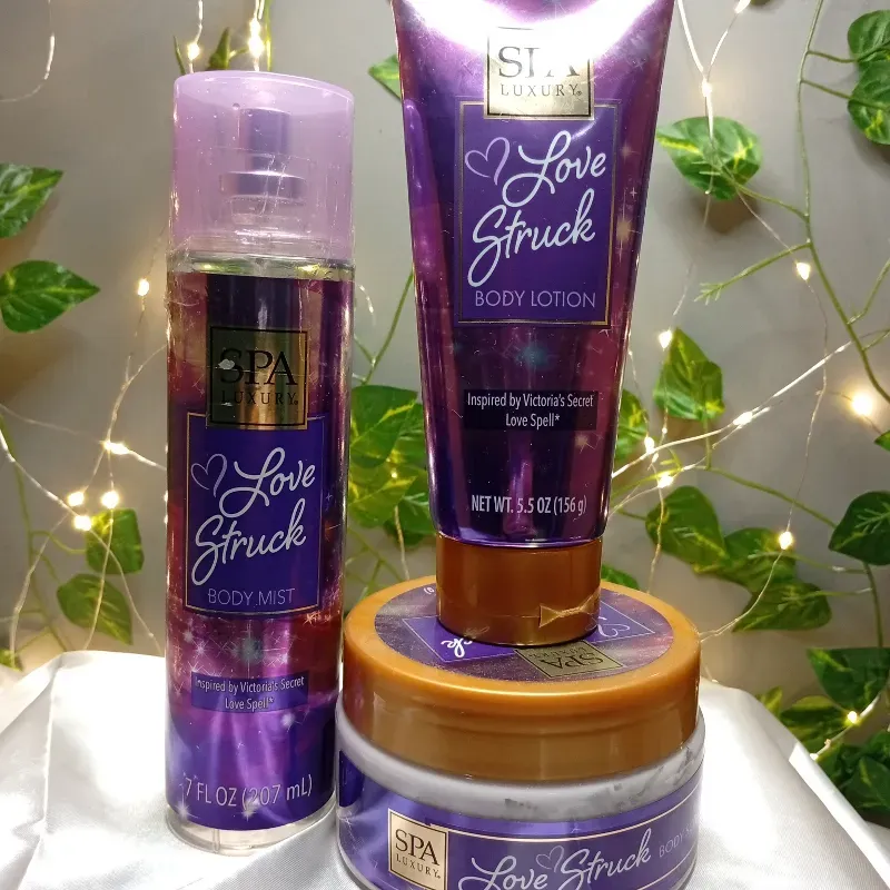 Conjunto de loción, colonia y exfoliante