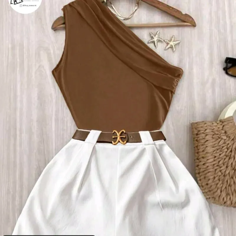 Conjunto de short y blusa talla L