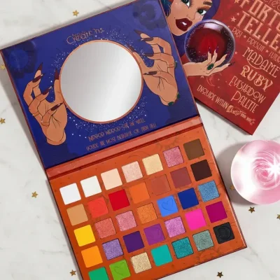 Paleta de sombras Fortune Teller de Beauty Creations