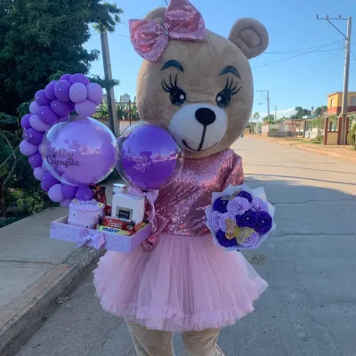 Regalo acompañado de la osita Aurora