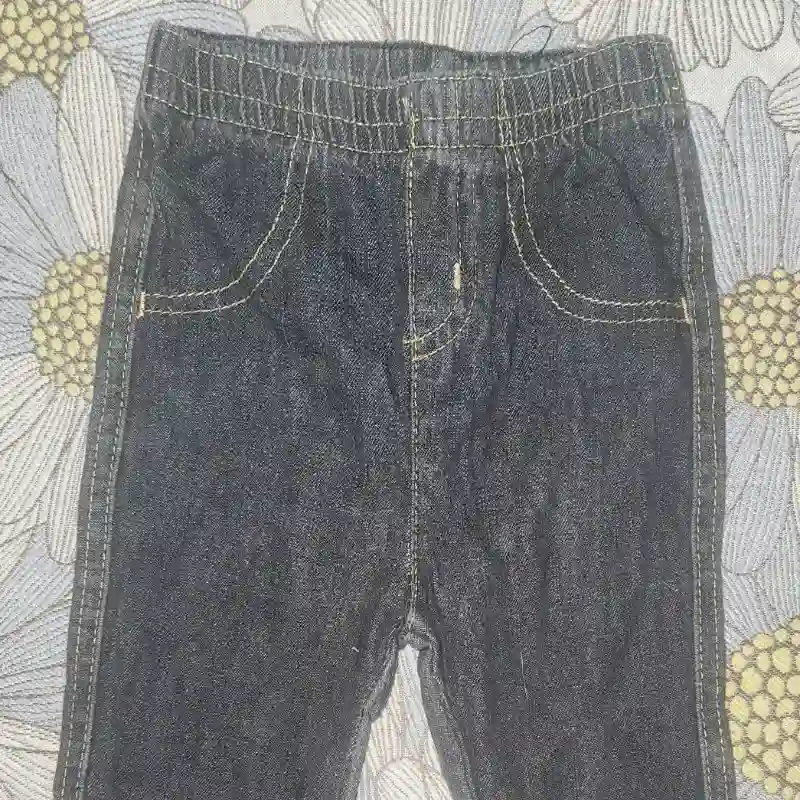 Pantalón talla 9M