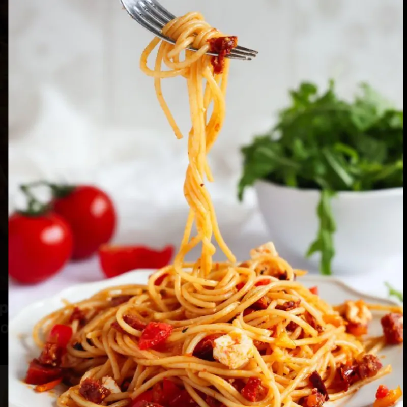 Espaguetis con Chorizo