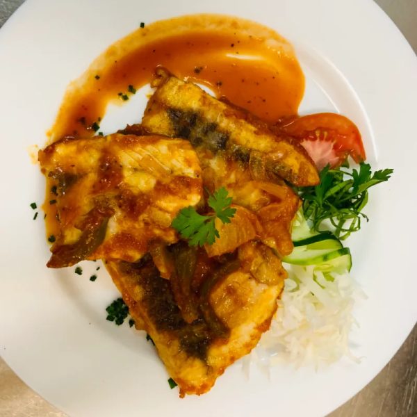 Filete de pescado entomatado