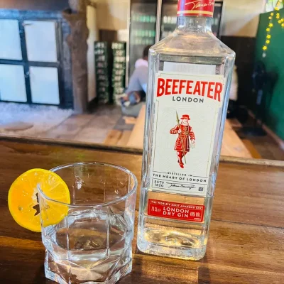 Trago ginebra