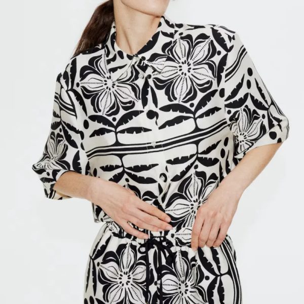 Conjunto de camisa y short en Satin