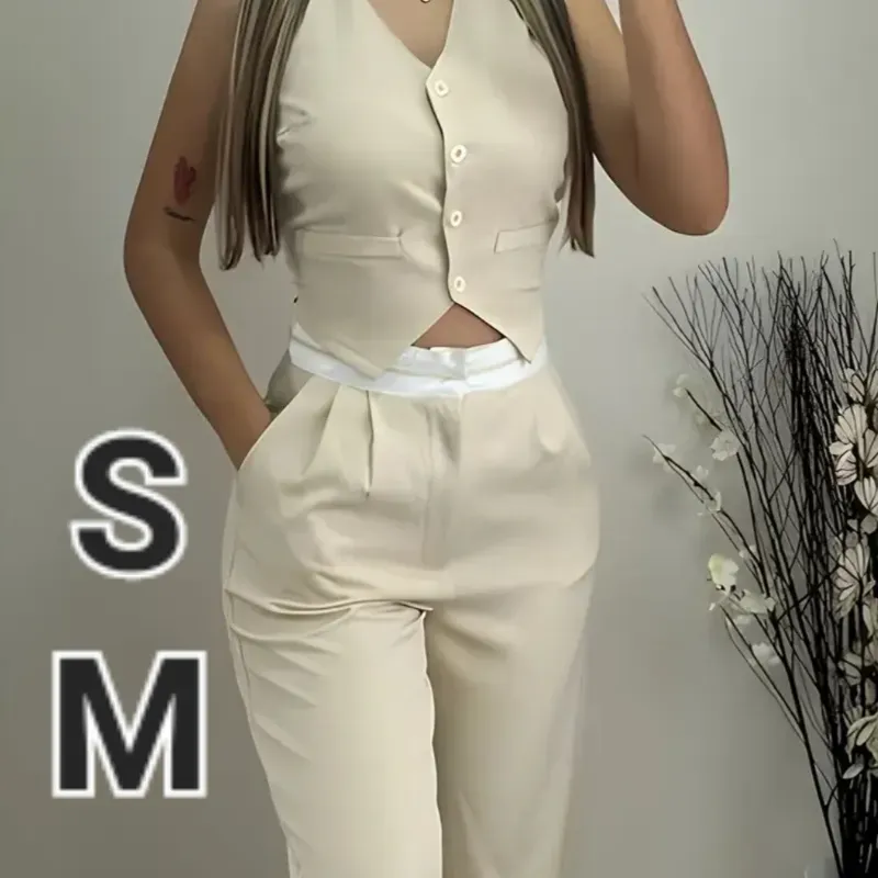 Conjunto de Pantalon y Chaleco