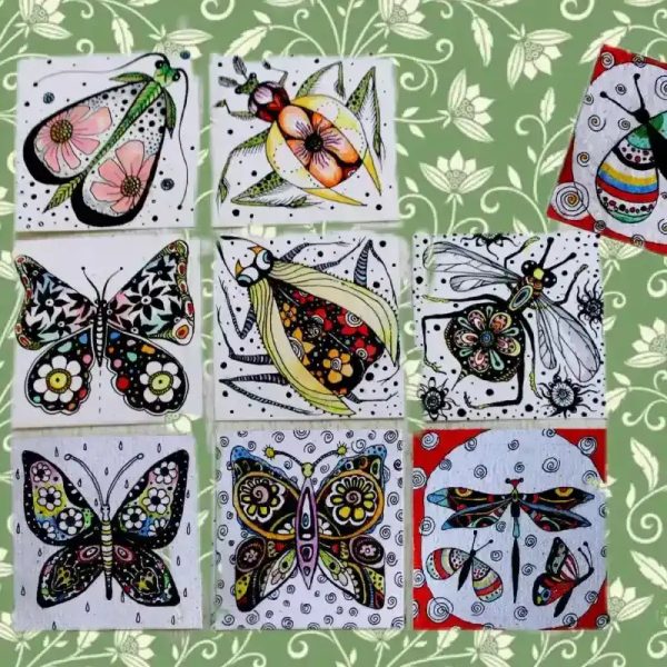 Tarjetas pintadas en papel manufacturado