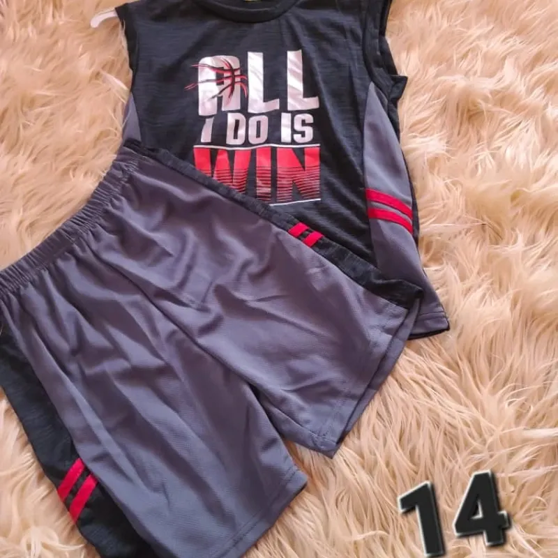 Conjuntos para niños