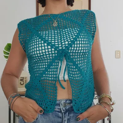 Blusa con apertura