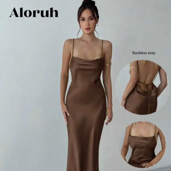  Vestido largo satinado 