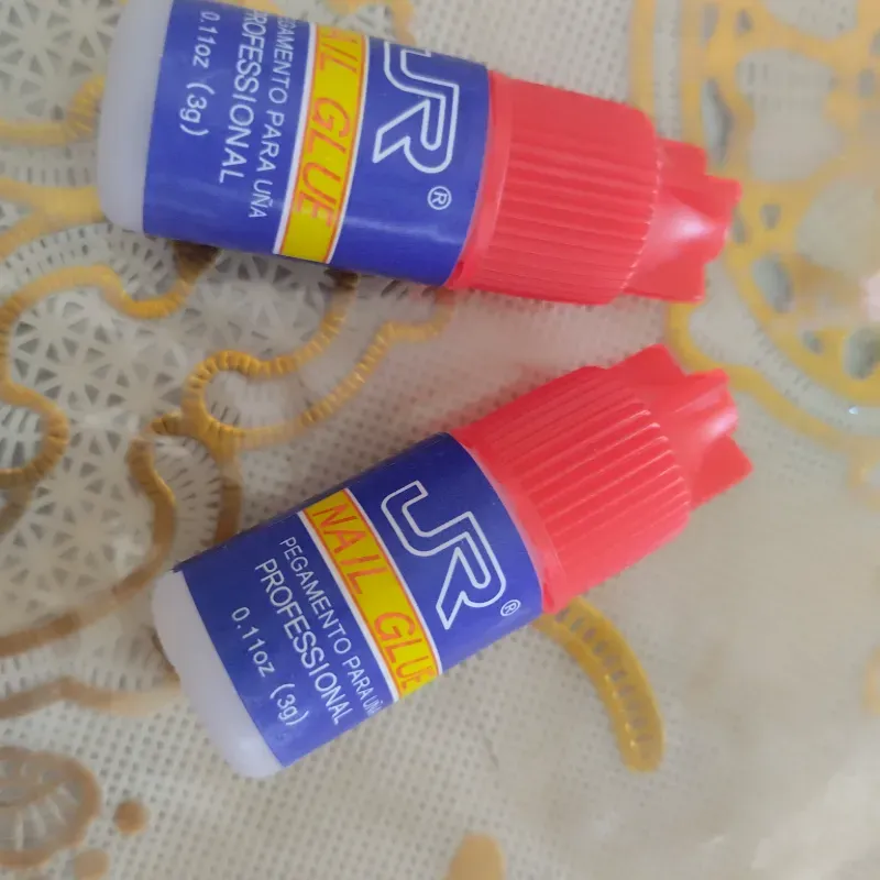 PEGAMENTO PARA TIPS -Pomito