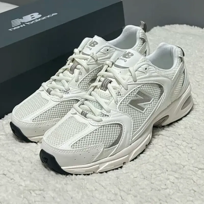 New Balance 530 blancas