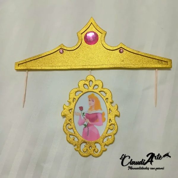 Cake topper