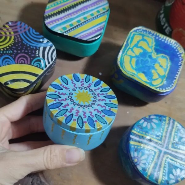 Cofre pintado