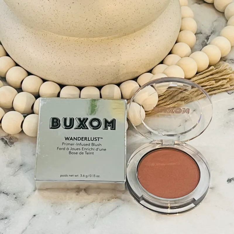 Buxom Blush