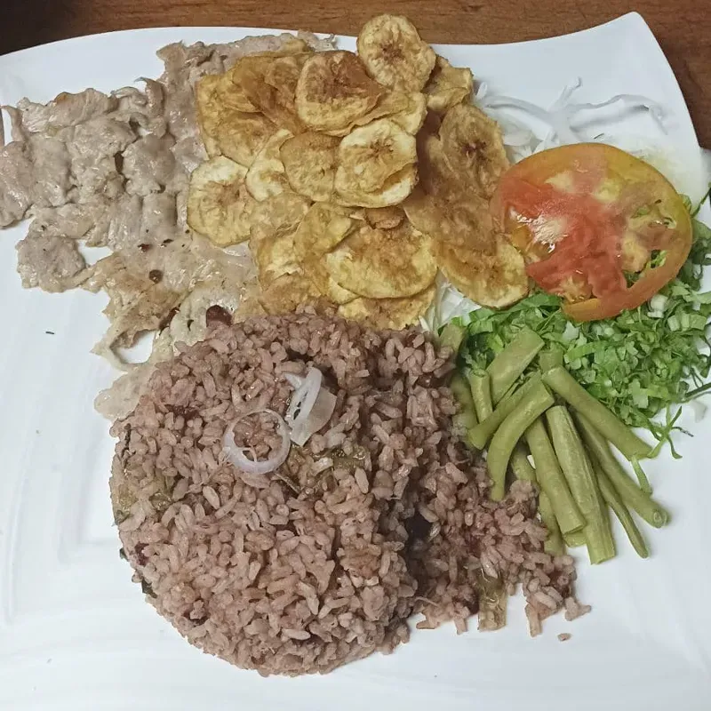 Bistec de cerdo campesino