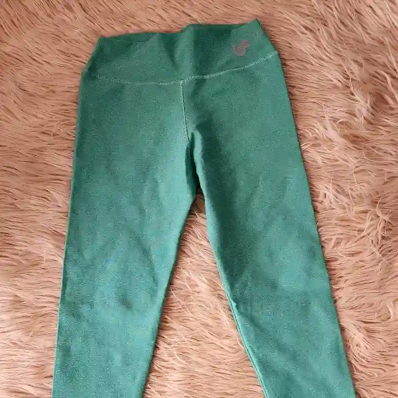 Licra marca UNDER FIT