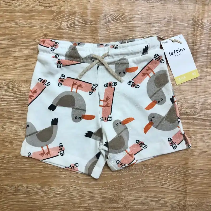 Short de felpa con gaviotas